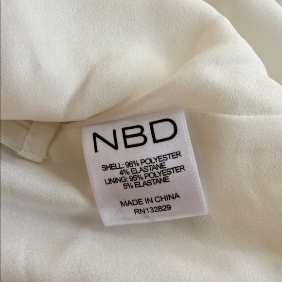 NBD•Dress - Picture 4 of 4